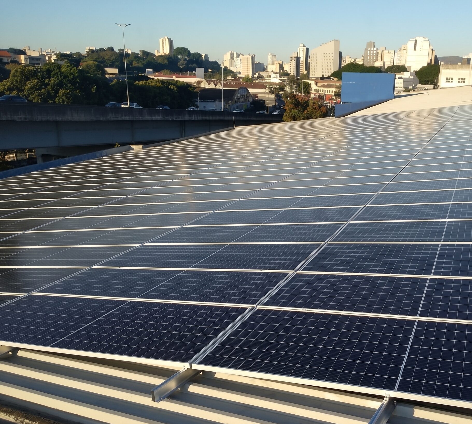 Instalação de Painéis Solares, rede e CFTV